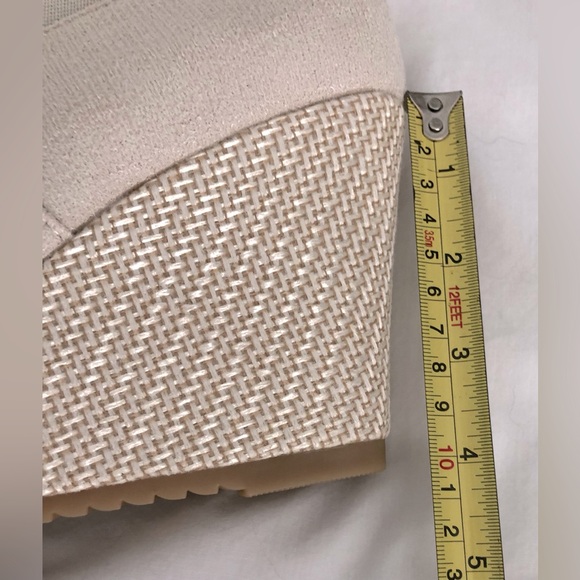 NIB Beige suede feel platform wedge ankle bootie. Super soft and comfortable! - Picture 6 of 10